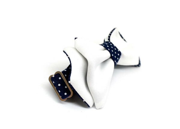 Bleu sur blanc flèche asymétrique – Image 2